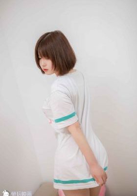 挣扎吧亚当君第一季免费播放