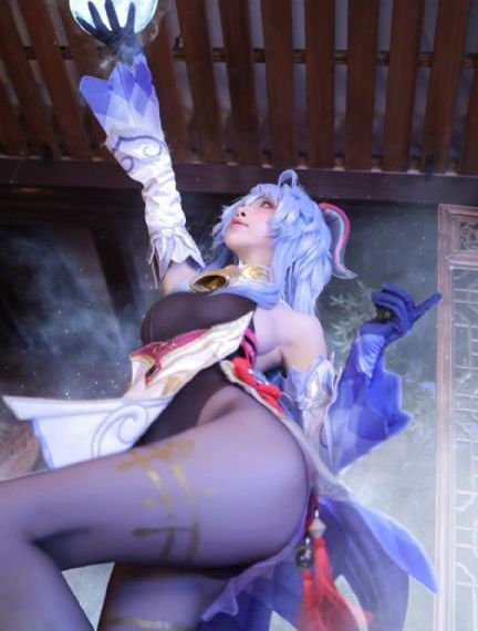 爱草视频
