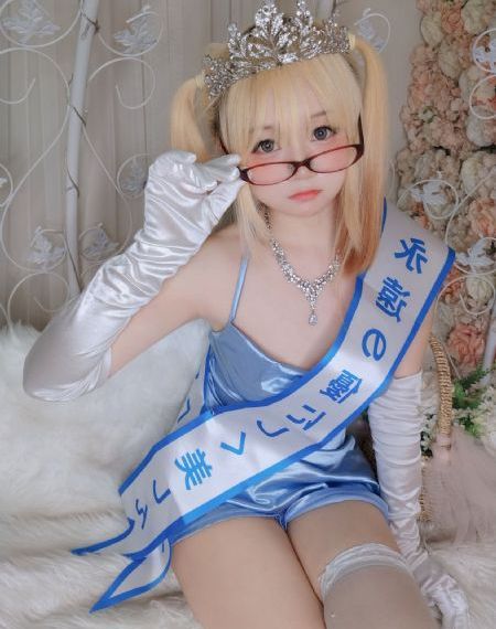 《裸》在线观看